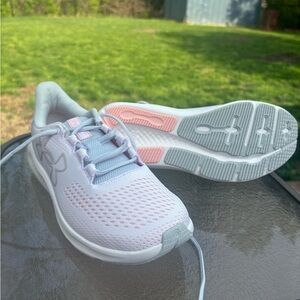 Under Armour Charged Pursuit Sneakers